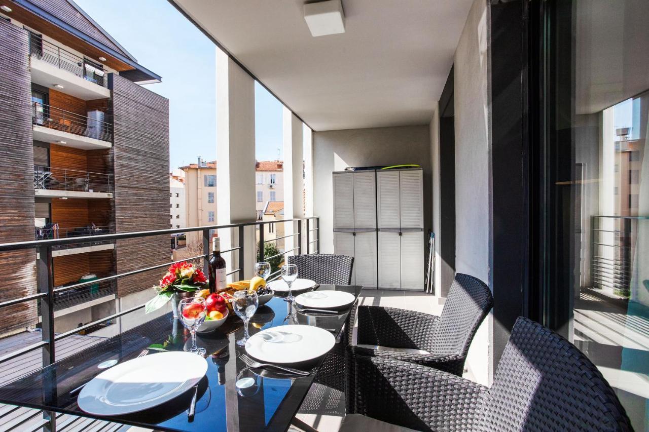 Victor Hugo Ap4159 Nice, By Riviera Holiday Homes Exterior foto